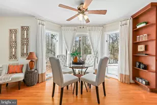 11573 Hemingway Dr, Reston, VA 20194 - Photo 17