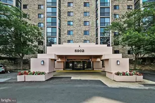 5902 Mt Eagle Dr, Alexandria, VA 22303 - Photo 3