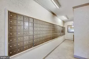 5902 Mt Eagle Dr, Alexandria, VA 22303 - Photo 45