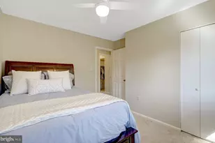 8213 Clifton Farm Ct, Alexandria, VA 22306 - Photo 41