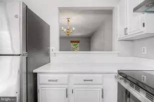 13993 Gunners Pl, Centreville, VA 20121 - Photo 23