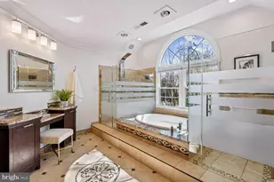 1703 Raleigh Hill Rd, Vienna, VA 22182 - Photo 31