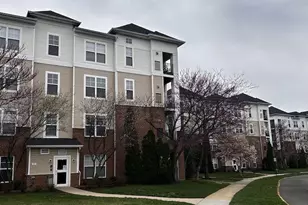 3810 Lightfoot St, Chantilly, VA 20151 - Photo 3