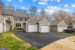 2526 Brenton Point Dr, Reston, VA 20191 - Photo 121