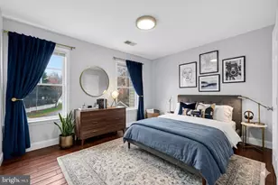 2526 Brenton Point Dr, Reston, VA 20191 - Photo 9