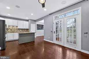 2526 Brenton Point Dr, Reston, VA 20191 - Photo 39