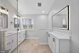 2526 Brenton Point Dr, Reston, VA 20191 - Photo 61