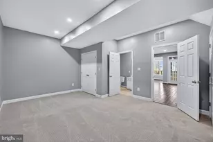 2526 Brenton Point Dr, Reston, VA 20191 - Photo 93