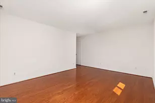 11500 Fairway Dr, Reston, VA 20190 - Photo 15