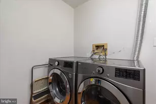 11500 Fairway Dr, Reston, VA 20190 - Photo 33