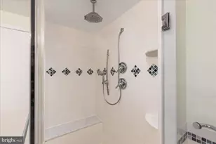 11500 Fairway Dr, Reston, VA 20190 - Photo 27