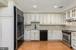 11500 Fairway Dr, Reston, VA 20190 - Photo 29