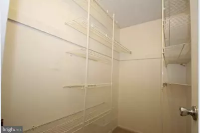 6800 Fleetwood Road #214, McLean, VA 22101 - Photo 9