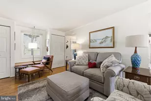 9301 Willow Pond Ln, Burke, VA 22015 - Photo 25