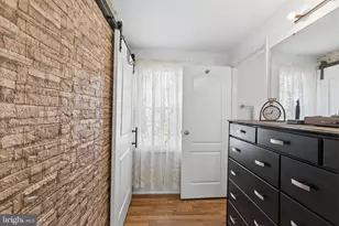 9301 Willow Pond Ln, Burke, VA 22015 - Photo 33