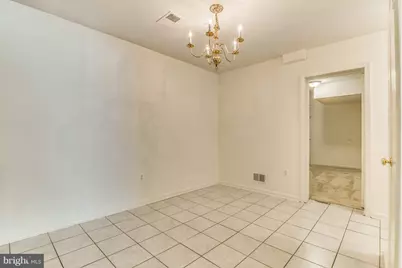 3863 Persimmon Circle, Fairfax, VA 22031 - Photo 13