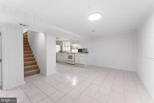 3233 Apex Cir, Falls Church, VA 22044 - Photo 7