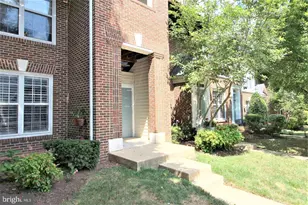 12624 Fair Crest Ct, Fairfax, VA 22033 - Photo 29