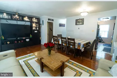 6413 Blarney Stone Court, Springfield, VA 22152 - Photo 9