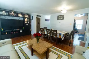 6413 Blarney Stone Ct, Springfield, VA 22152 - Photo 9