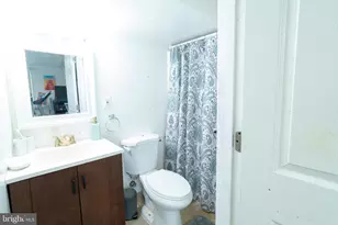 6413 Blarney Stone Ct, Springfield, VA 22152 - Photo 17