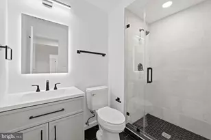 10097 Chestnut Wood Ln, Burke, VA 22015 - Photo 37