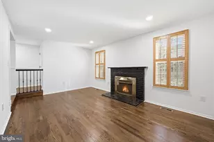 10097 Chestnut Wood Ln, Burke, VA 22015 - Photo 17