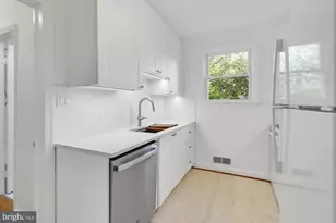 6514 Ivy Hill Dr, McLean, VA 22101 - Photo 7