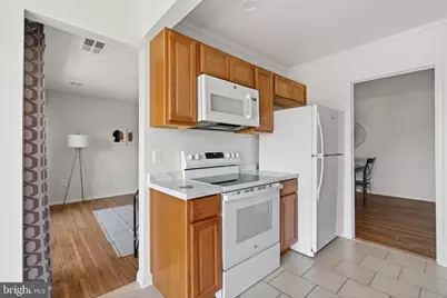 561 Florida Avenue #204, Herndon, VA 20170 - Photo 15