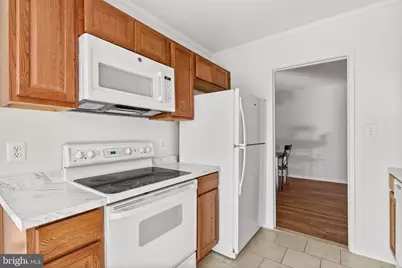 561 Florida Avenue #204, Herndon, VA 20170 - Photo 11
