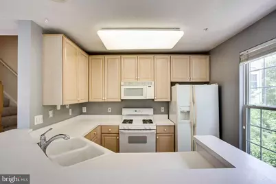 12739 Fair Crest Court #301, Fairfax, VA 22033 - Photo 7