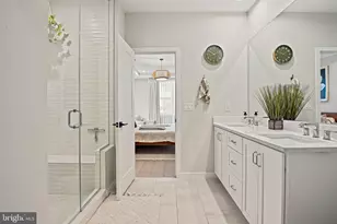 14433 Gln Mnr Dr, Chantilly, VA 20151 - Photo 11