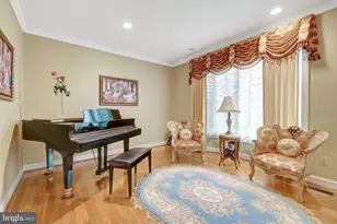 11270 Stones Throw Dr, Reston, VA 20194 - Photo 9
