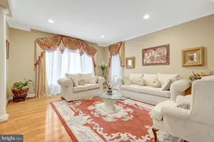 11270 Stones Throw Dr, Reston, VA 20194 - Photo 7
