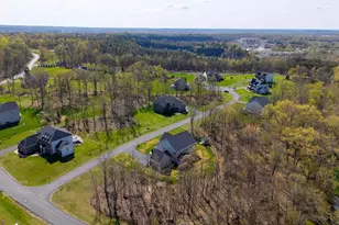 6820 Lilly Belle Ct, Centreville, VA 20120 - Photo 65