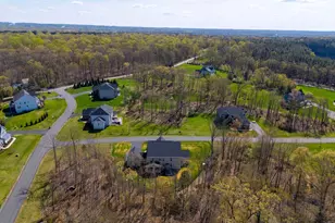 6820 Lilly Belle Ct, Centreville, VA 20120 - Photo 67