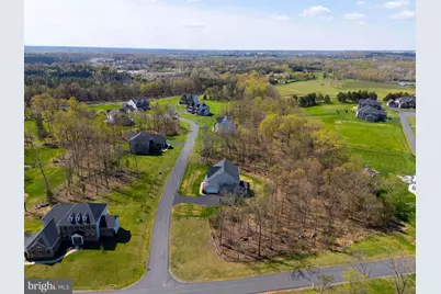 6820 Lilly Belle Court, Centreville, VA 20120 - Photo 65