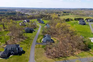 6820 Lilly Belle Ct, Centreville, VA 20120 - Photo 65