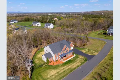 6820 Lilly Belle Court, Centreville, VA 20120 - Photo 5