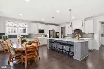 6820 Lilly Belle Court, Centreville, VA 20120 - Photo 11