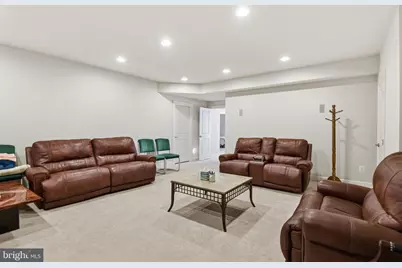 6820 Lilly Belle Court, Centreville, VA 20120 - Photo 57