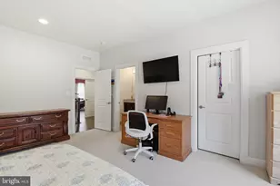 6820 Lilly Belle Ct, Centreville, VA 20120 - Photo 45