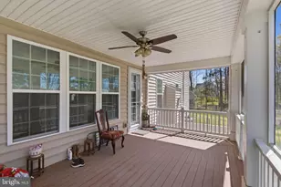 6820 Lilly Belle Ct, Centreville, VA 20120 - Photo 27