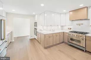 9424 Brian Jac Ln, Great Falls, VA 22066 - Photo 7