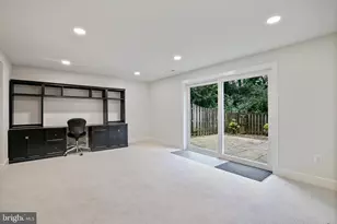 165 E St NE, Vienna, VA 22180 - Photo 17