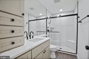 165 E St NE, Vienna, VA 22180 - Photo 11