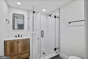 165 E St NE, Vienna, VA 22180 - Photo 19