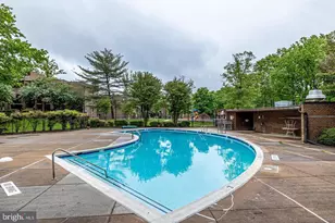 11252 Chestnut Grove Square, Reston, VA 20190 - Photo 25