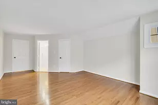 8403 Woodford Forest Pl, Vienna, VA 22182 - Photo 47