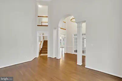 8403 Woodford Forest Place, Vienna, VA 22182 - Photo 9